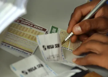 Mega-Sena sorteia prêmio de R$ 102 milhões nesta quinta