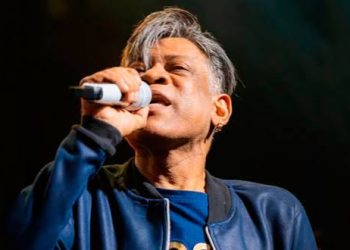 Morre o cantor Rogério Valença, ex-vocalista da Calcinha Preta, aos 55 anos
