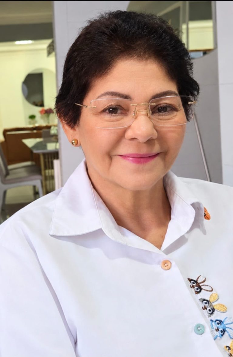 Vereadora Irailde Oliveira assume Prefeitura Municipal de Simão Dias