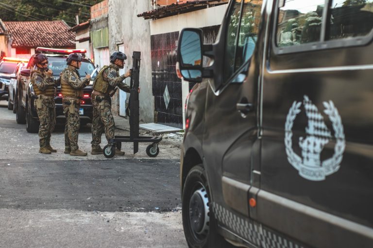 Polícia Militar encerra ocorrência crítica com entrega segura de criança de sete anos