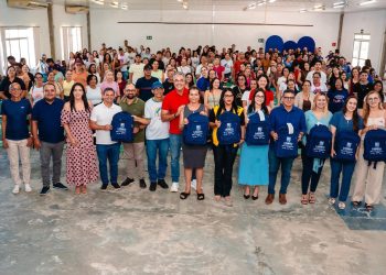 Prefeitura de Lagarto entrega 257 kits de trabalho a Agentes Comunitários de Saúde e de Combate às Endemias