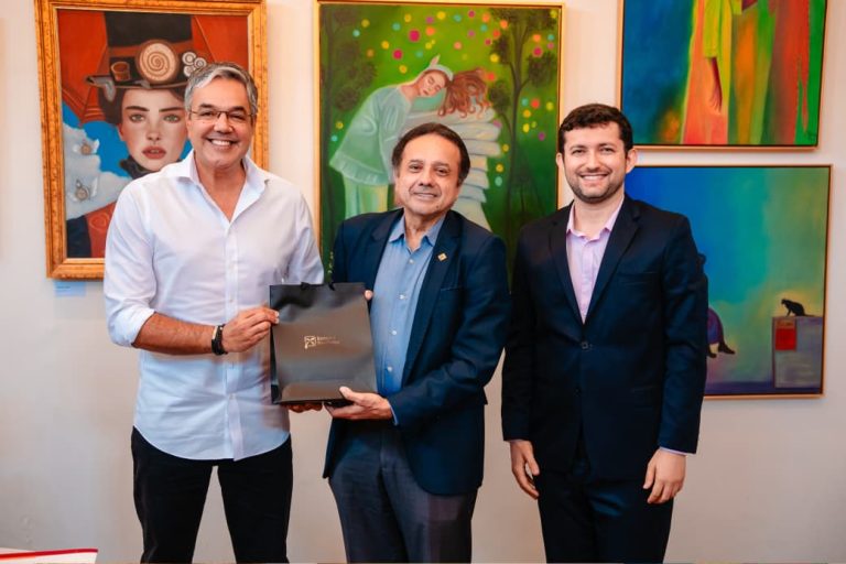 Prefeito Sérgio busca investimentos e melhorias no Banco do Nordeste