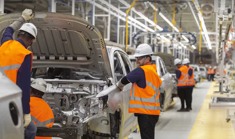 BYD amplia produção de veículos na Bahia e prevê chegar a 20 mil empregos diretos