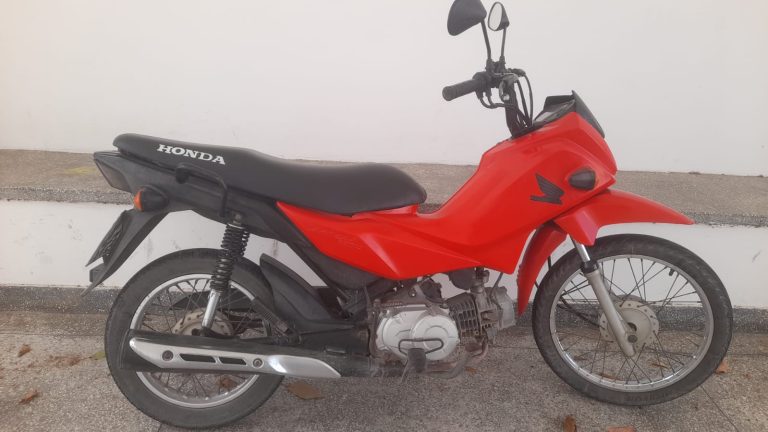 Polícia Civil recupera motocicleta após golpe do falso intermediário