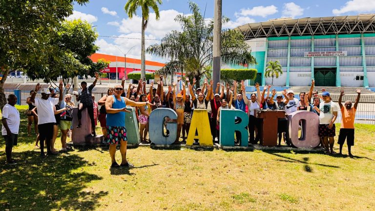 CAPS Itinerante promove atividades terapêuticas e de lazer no Balneário da Bica